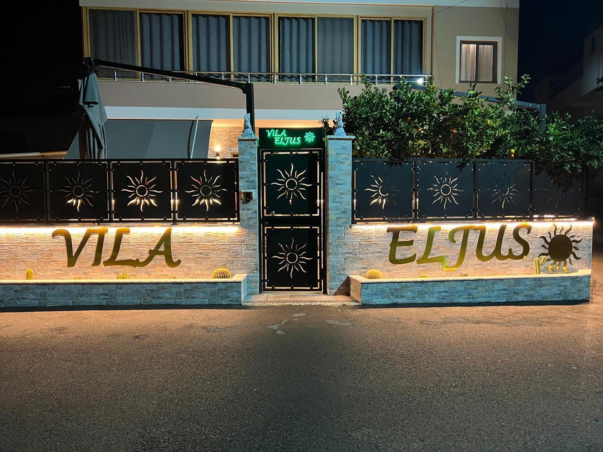Vila Eljus Durrës Esterno foto
